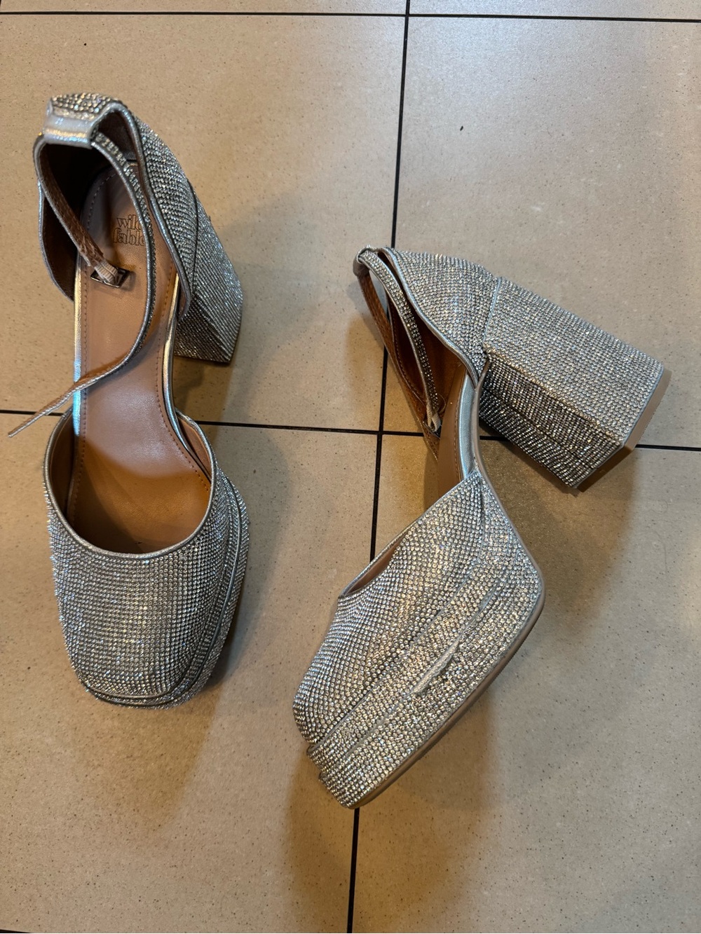 wild fable Sparkling Silver Rhinestone Block Heel Sandals